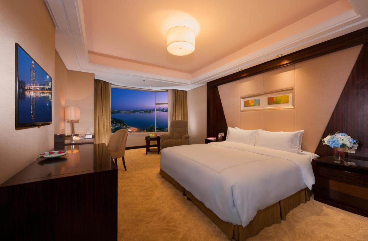 Shu Guang International Hotel Nanking Exterior foto
