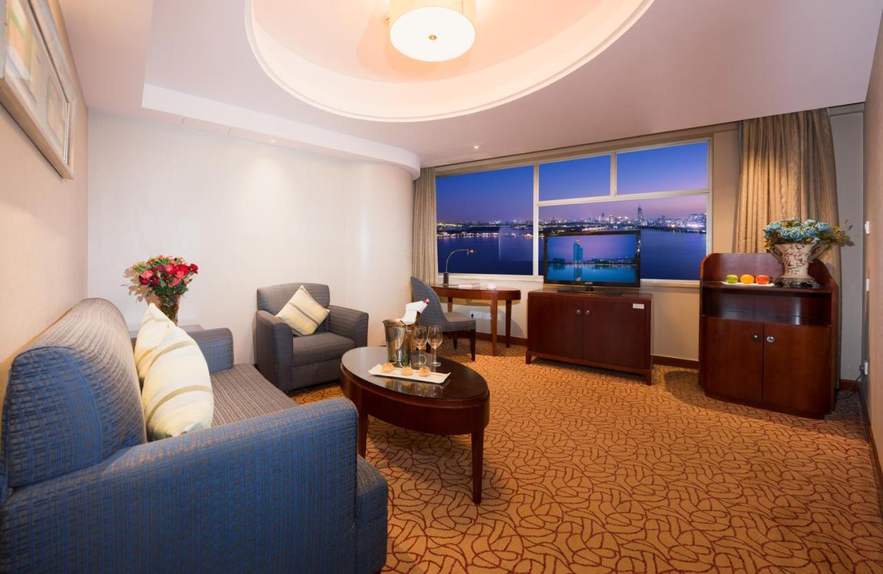 Shu Guang International Hotel Nanking Exterior foto